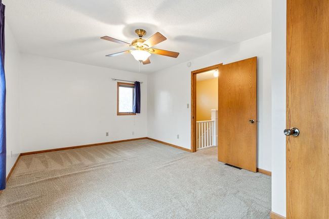 105 9 Th St W, House other with 6 bedrooms, 2 bathrooms and null parking in Canby MN | Image 37