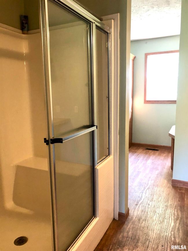 400 W Boundary Rd, House other with 3 bedrooms, 2 bathrooms and null parking in Creal Springs IL | Image 27