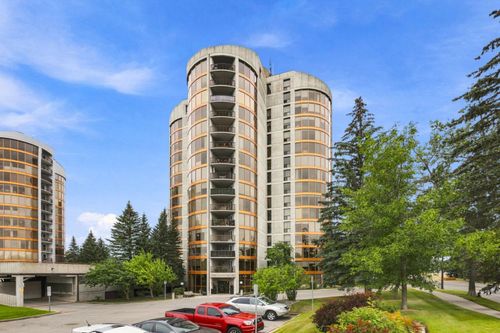 3121-7030 Coach Hill Rd Sw, Calgary, AB, T3H1E4 | Card Image