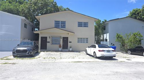 3519-3519 Sw 17th Ter, Miami, FL, 33145-1724 | Card Image