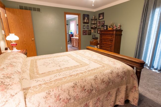 2179 Rochelle Park Dr, Condo with 2 bedrooms, 3 bathrooms and null parking in Rochester Hills MI | Image 27