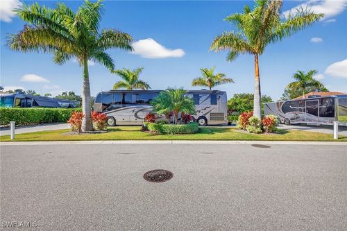 13392 Golden Palms Cir, FORT MYERS, FL, 33913-7218 | Card Image