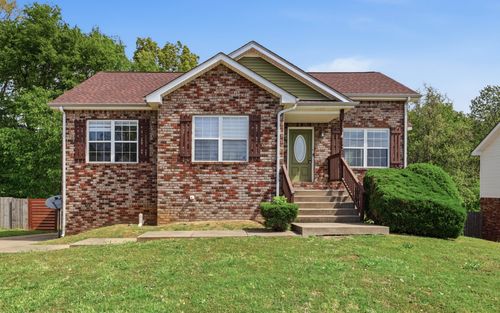 1736 Ridge Runner Ct, Clarksville, TN, 37042-8673 | Card Image
