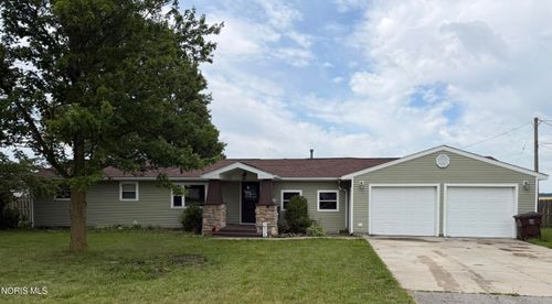 27468 Ayersville Pleasant Bend Rd, Defiance, OH, 43512-8748 | Card Image
