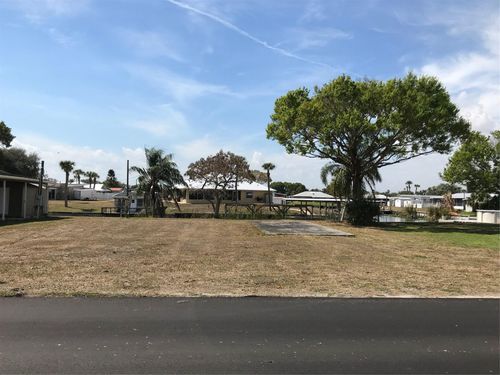 1460 Lake Dr, OKEECHOBEE, FL, 34974 | Card Image