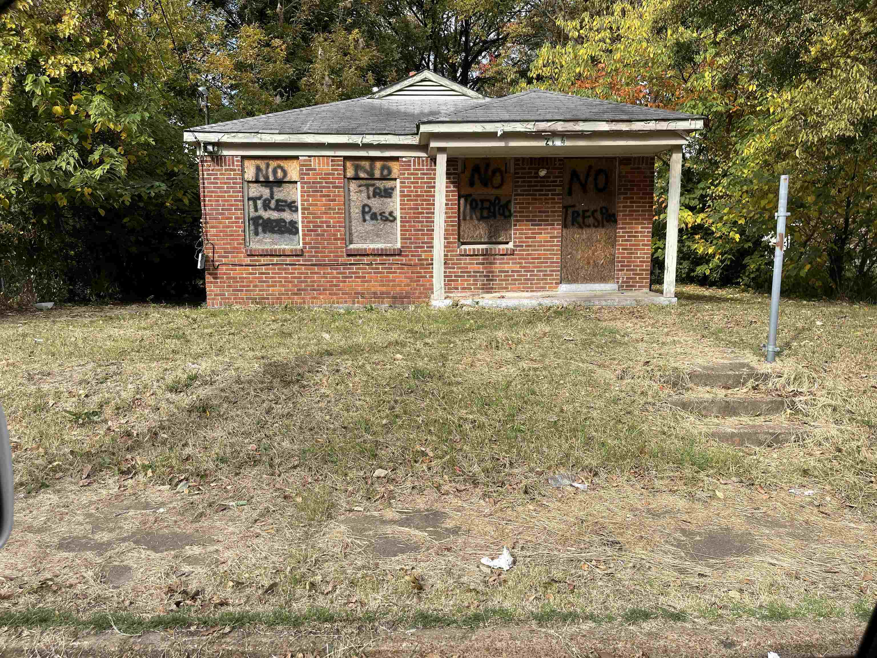 Clayton Ave, Memphis, TN 38108
