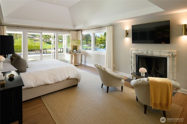8580 Hunts Point Ln, House other with 5 bedrooms, 6 bathrooms and 3 parking in Hunts Point WA | Image 24