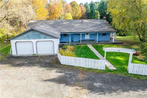 17 Hilltop Ln, Fulton, NY, 13069-4859 | Card Image