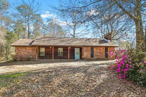 105 Brookhollow Dr, Carriere, MS, 39426-7920 | Card Image