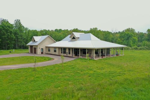 unit-b-N6592 Peche Dr, RIB LAKE, WI, 54470-9637 | Card Image