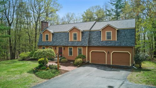 9 Kodiak Rd, Brookline, NH, 03033-2459 | Card Image