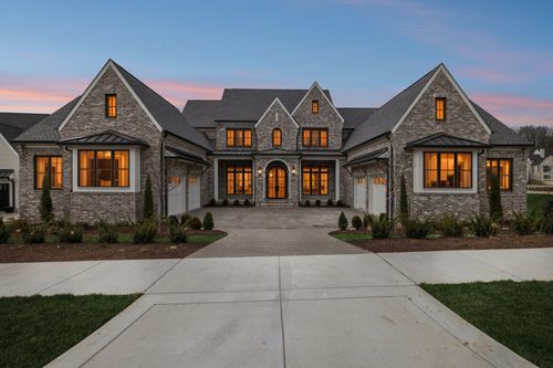 8864 Edgecomb Dr, College Grove, TN, 37046-1531 | Card Image