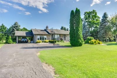 145630 Potters Rd, House other with 3 bedrooms, 2 bathrooms and 11 parking in Tillsonburg ON | Image 2