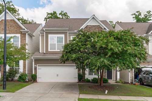 521 Finnbar Dr, Cary, NC, 27519-6688 | Card Image