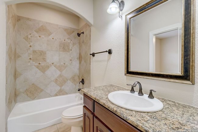 445 Hanging Oak, House other with 4 bedrooms, 4 bathrooms and null parking in Spring Branch TX | Image 34