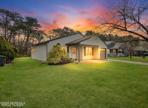 17 Seaview Ave, Brick, NJ, 08723-7217 | Card Image