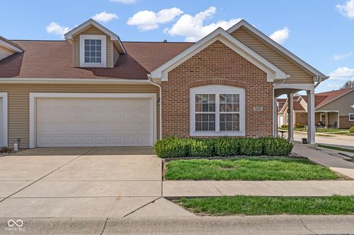 510 Elm Leaf Dr, Greencastle, IN, 46135-7203 | Card Image