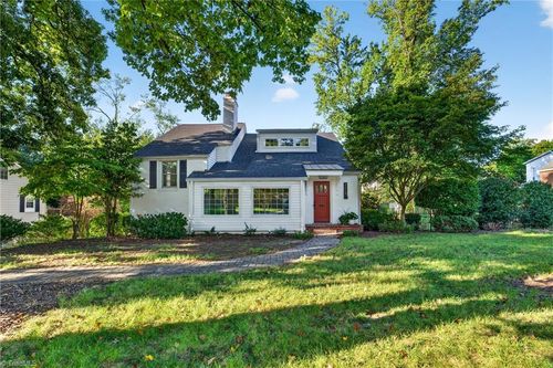 2219 W Friendly Ave, Greensboro, NC, 27403-1105 | Card Image