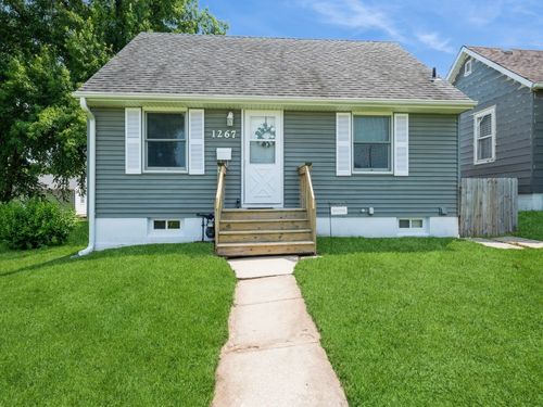 1267 18th Ave Sw, Cedar Rapids, IA, 52404-2508 | Card Image