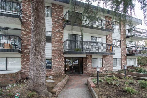 106-2330 Maple St, Vancouver, BC, V6J3T6 | Card Image