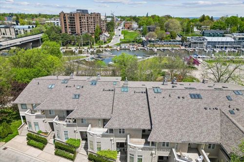 89 Forsythe Street, Oakville, ON, L6K3R7 | Card Image