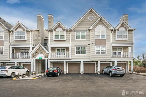 10 Guisborough Way, Edison, NJ, 08820-4625 | Card Image