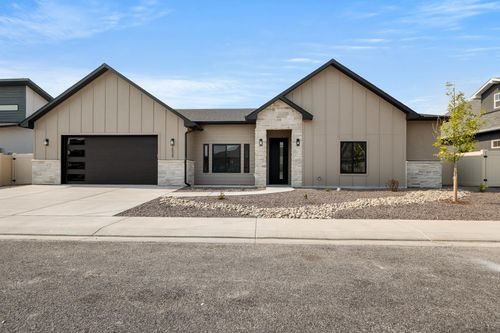 2539 Fryingpan Dr, Grand Junction, CO, 81505-8735 | Card Image