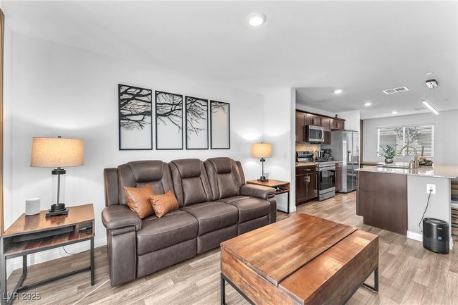 UNIT-3 - 12187 Indigo Falls Rd, Townhouse with 3 bedrooms, 2 bathrooms and null parking in Las Vegas NV | Image 8