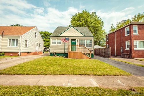 42 Cantwell Dr, Buffalo, NY, 14220-2602 | Card Image