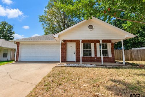 211 Willowbrook Ln, Whitehouse, TX, 75791 | Card Image