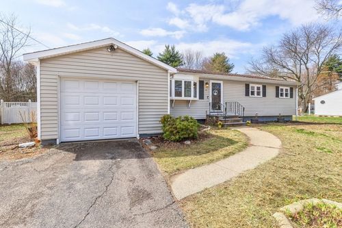 44 Temi Rd, Holliston, MA, 01746-1253 | Card Image