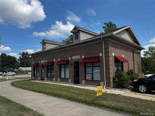 b-10009 S Saginaw Street, Grand Blanc Charter Township, MI, 48439 | Card Image