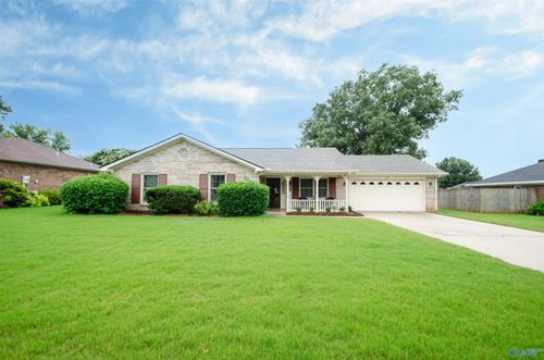 2147 Noel Drive Sw, Huntsville, AL, 35803 | Card Image