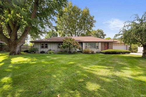 55903 Oak Manor Pl, Elkhart, IN, 46514-1336 | Card Image