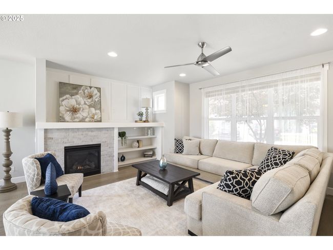 21338 Sw Simon Ter, House other with 5 bedrooms, 3 bathrooms and 2 parking in Sherwood OR | Image 4