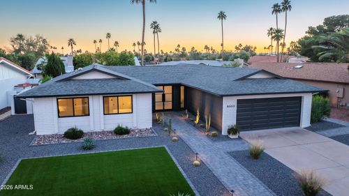 8553 E Via De Sereno, Scottsdale, AZ, 85258-3945 | Card Image