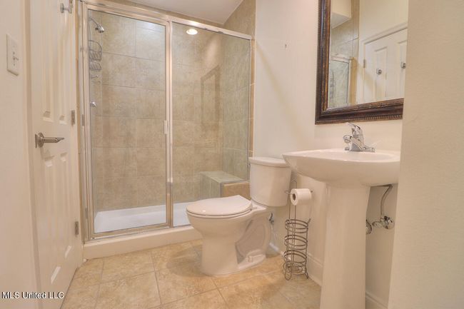 11GuestBath | Image 11