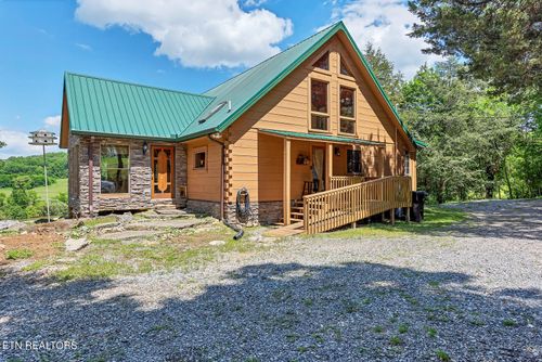 3560 Old Lowes Ferry Rd, Louisville, TN, 37777-3404 | Card Image