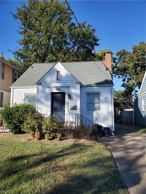 438 New York Ave, Norfolk, VA, 23508-2723 | Card Image