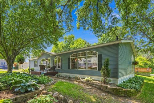 74 Riverside Ter, Watertown, MN, 55388-9416 | Card Image