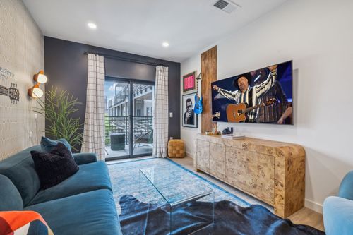 apt-512-635 7th Ave S, Nashville, TN, 37203-5049 | Card Image