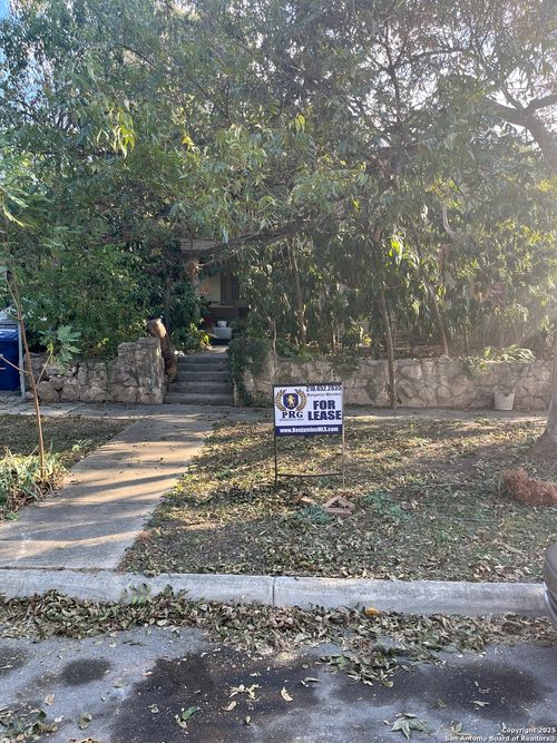 apt-a-418 W Mulberry Ave, San Antonio, TX, 78212-4264 | Card Image