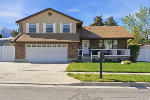 1624 E Wood Glen Rd, Sandy, UT, 84092-4314 | Card Image