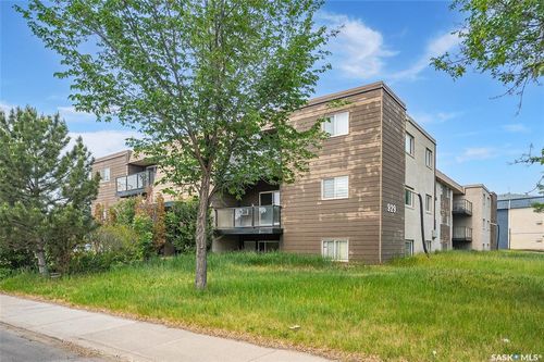 208-929 Northumberland Ave, Saskatoon, SK, S7L3W8 | Card Image