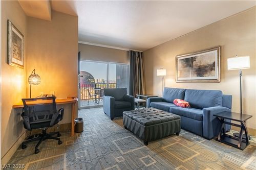 905-211 E Flamingo Rd, Las Vegas, NV, 89169-4708 | Card Image