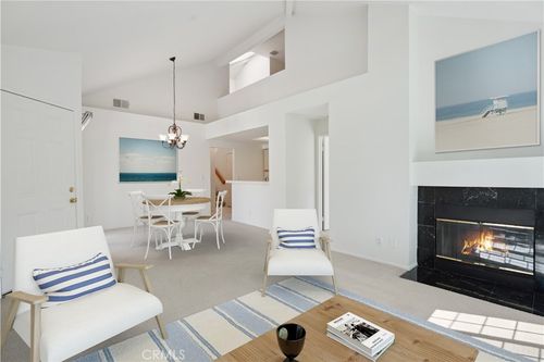 unit-2205-4240 Lost Hills Rd, Calabasas, CA, 91301-5351 | Card Image