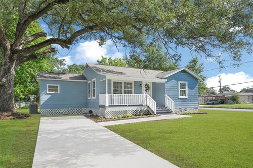 400 Live Oak St, Baytown, TX, 77520-2846 | Card Image