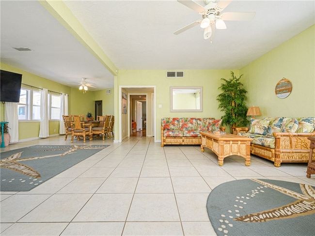1170 S Virginia St, House other with 4 bedrooms, 4 bathrooms and null parking in Port Lavaca TX | Image 5