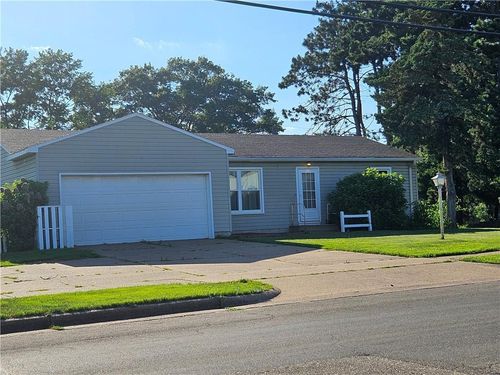 1632 Starr Ave, Eau Claire, WI, 54703-1833 | Card Image