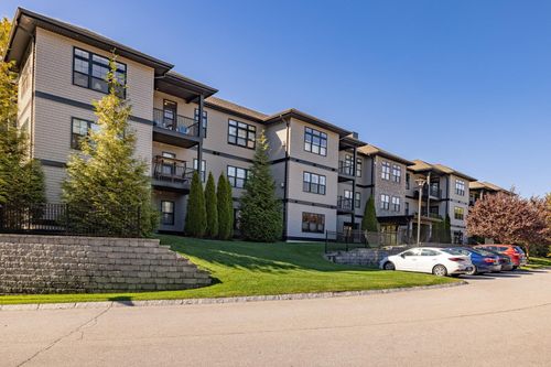 unit-b17-2075 Lafayette Rd, Portsmouth, NH, 03801-5467 | Card Image